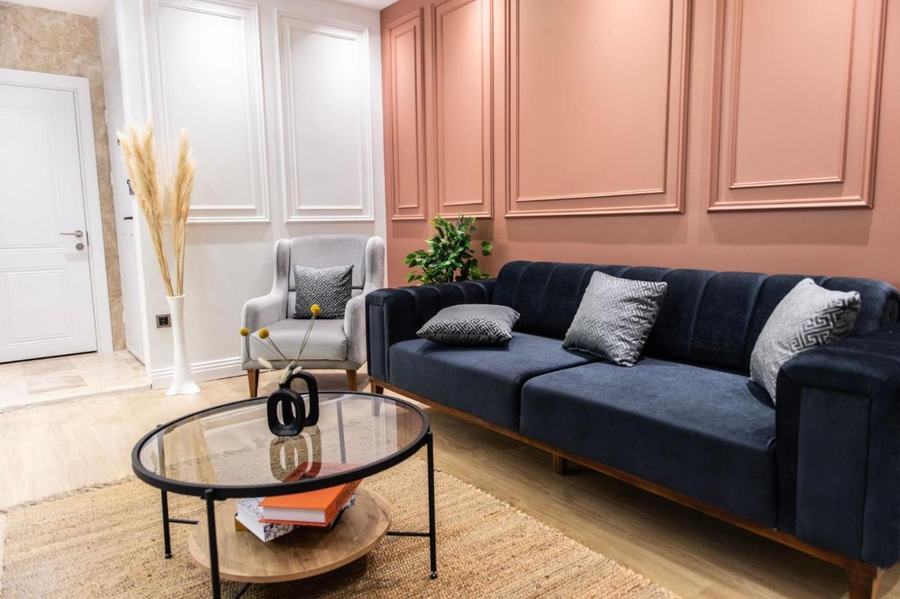 Fatih'de Olanagi Sunan Esyali Apartament